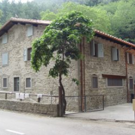CASA DI CAMPAMOLI<br />Casa di Campamoli di Stia (Arezzo) Casa di Campamoli di Stia (Arezzo)